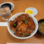 【Ameba写真部】帯広豚丼の有名店、ぱんちょうの豚丼