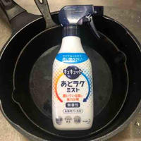 【あとラクミスト】第2段フライパンやスキレットを傷つけずに洗えます。