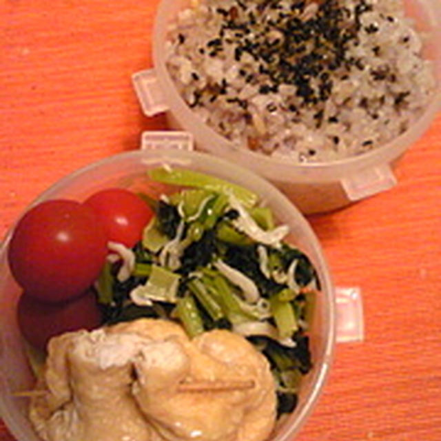 【お弁当】卵入り油揚げ巾着と小松菜煮びたし