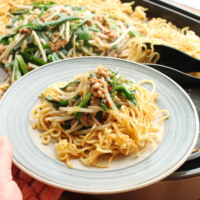 「ニラもやしのあんかけかた焼きそば」kameyoレシピ