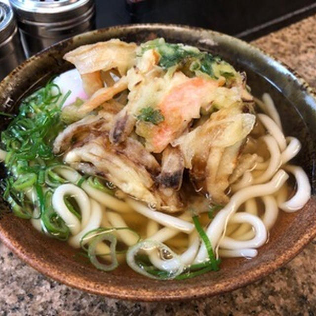 尼崎駅の阪神そばで腹ごしらえ