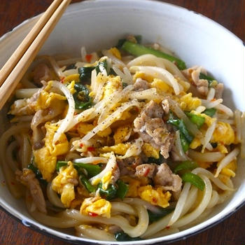 スイートでチリな「アジアン焼うどん」