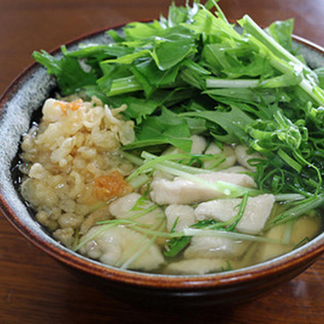 体重に余裕が出来て「鶏水菜うどん」