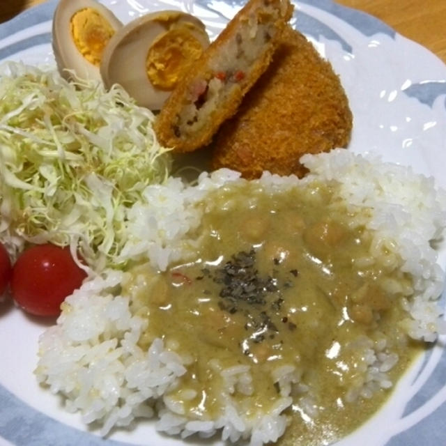 アジア料理にハマる。グリーンカレーワンプレート。