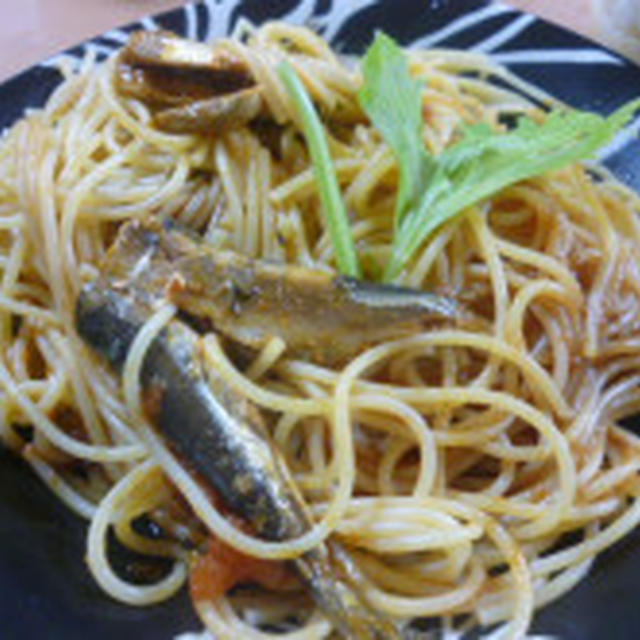 「いわしのチリトマト煮」でパスタ★