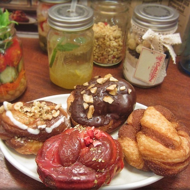 ミスドの新食感「ブルックリンD&D」サクサクもっちりうま～♪