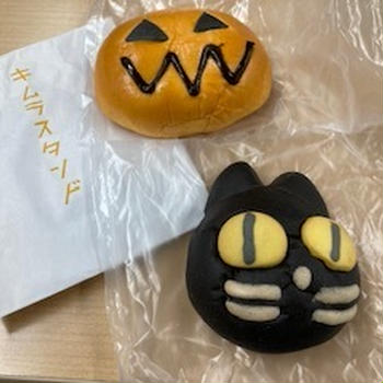 ハロウィンパンやスイーツ