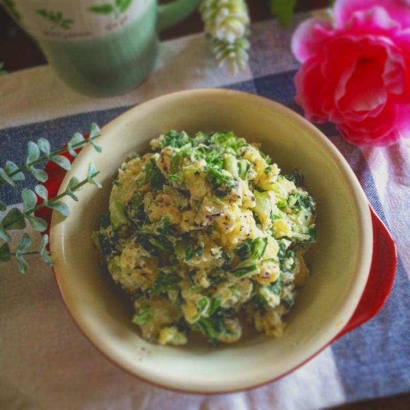 副菜に☆じゃが芋と白菜のゆかりポテトサラダ