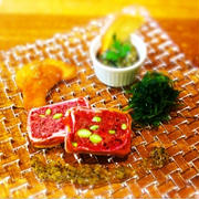 フルブラ黄金桃ととんぶりソースのフルブラりんごのパテ