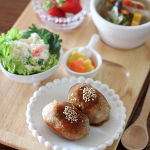 肉巻きおむすび弁当とひとりランチ♪