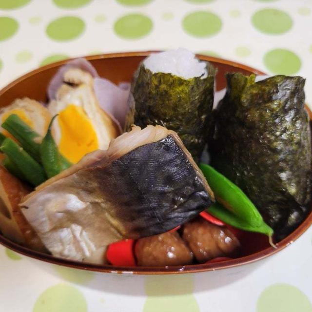 揚げと玉子の煮物