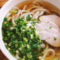 しっとり蒸し鶏をうどんにのっけてみた♪