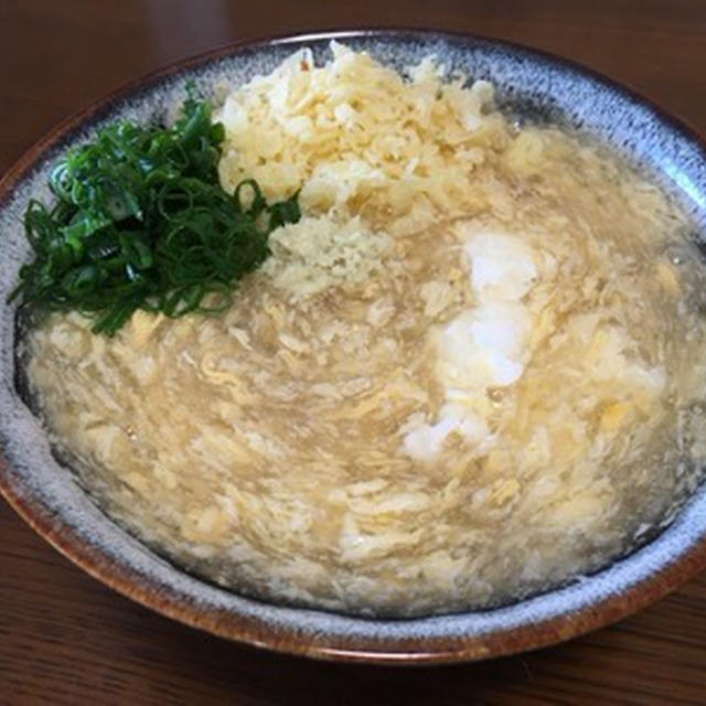 寒い朝には「けいらんうどん」