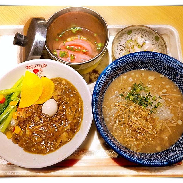 魯肉飯と麺線のセット「日式台湾食堂 WUMEI WUMEI（ウーメイ）」東京駅＠グランスタ八重北
