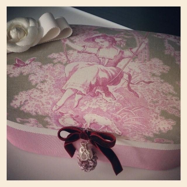 カルトナージュ☆楕円BOX♪