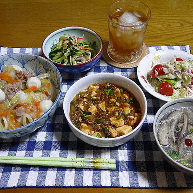 【夕食】中華丼・麻婆豆腐・レタスのサラダ…
