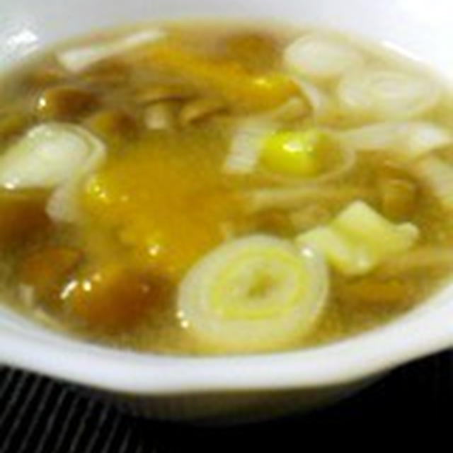 「南瓜となめこの味噌汁」