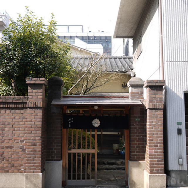「江戸川石ばし」のうな重
