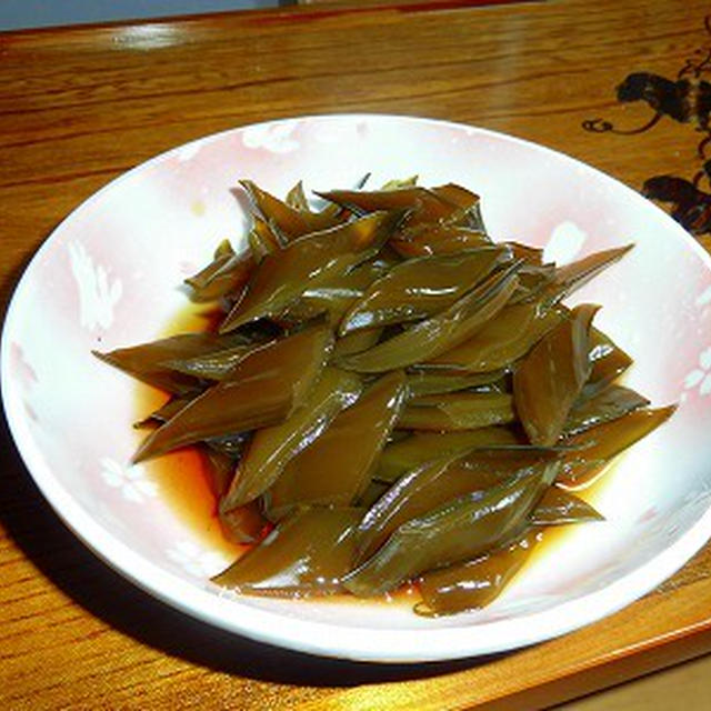 旬のわかめの茎の煮物～花粉症～