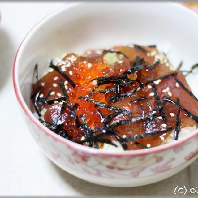 まぐろの漬け丼。。。と、かわいいでしょ？（　´∀｀）