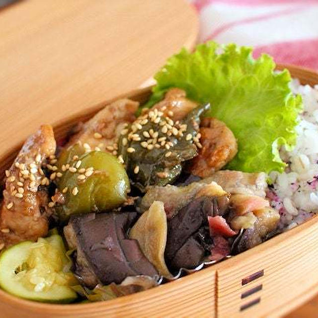 この季節にめちゃウマなすの梅酢和えと鶏むね肉　夫のわっぱお弁当