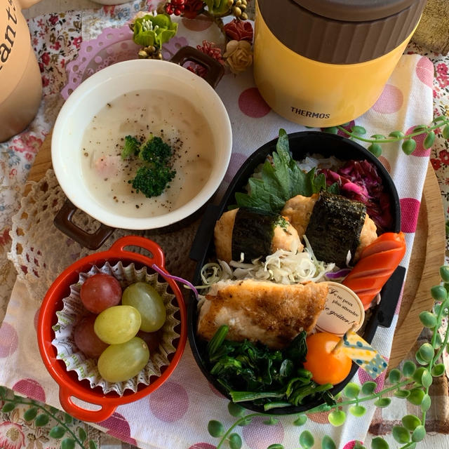 ＊つくねの磯辺巻き弁当としまむらで買ったもの＊