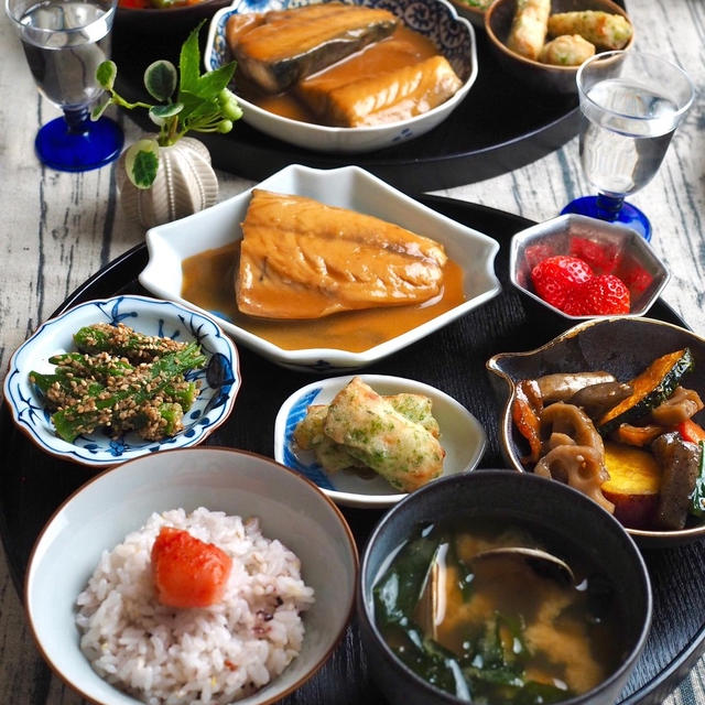 鯖の味噌煮♪和食の晩ごはん