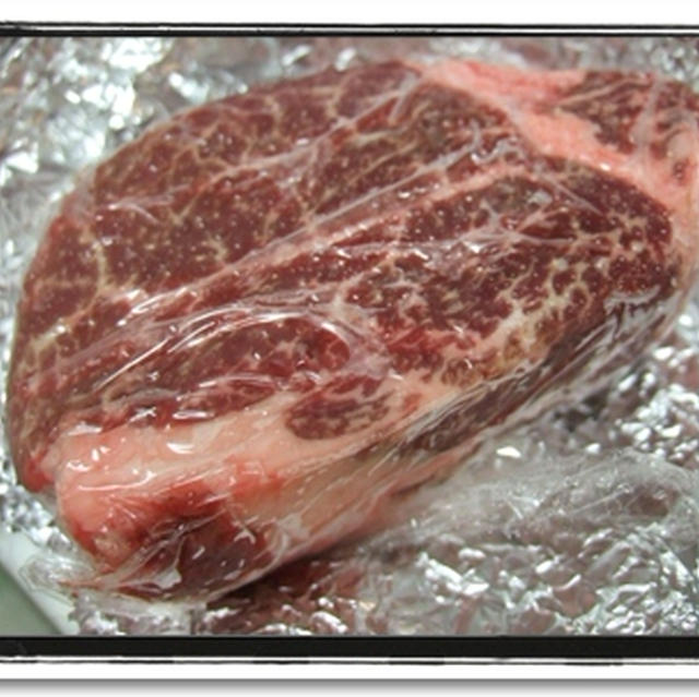 鰻丼の次は分厚いステーキ★真夏の弁当！