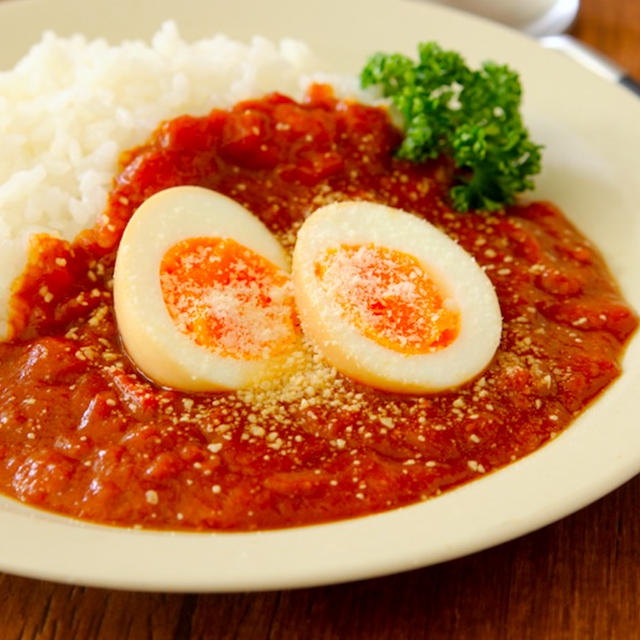 【調理時間10分】レンジで簡単！材料費約100円。 「とろたまカレー」