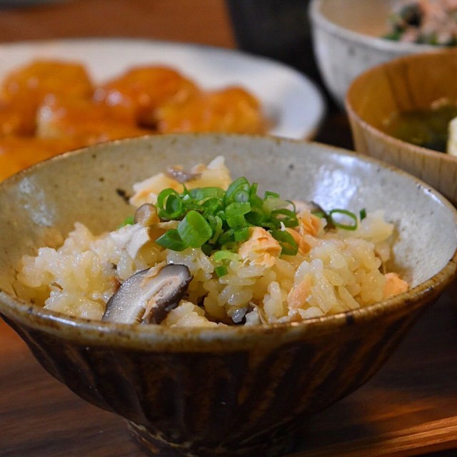 鮭ときのこの炊き込みご飯