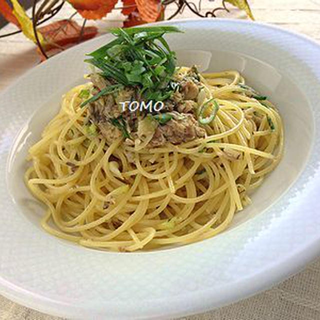 ランチにも♪サバ水煮缶とネギのパスタ