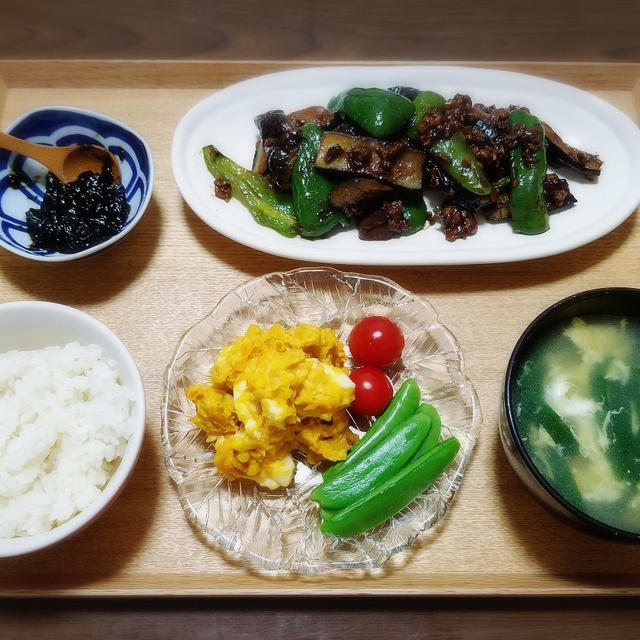 【家ごはん】 ナスとピーマンの肉味噌炒め　[レシピ] 肉味噌 / 中華風コーン卵スープ