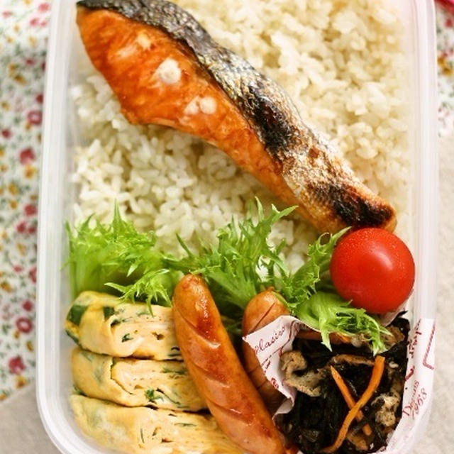 男子中学生弁当 / さわらの握り