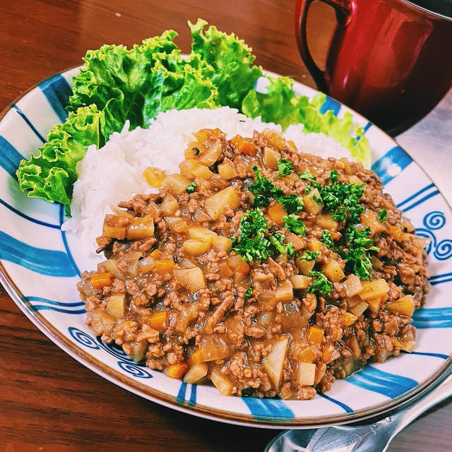 炒めて簡単！「たっぷり野菜のキーマカレー」