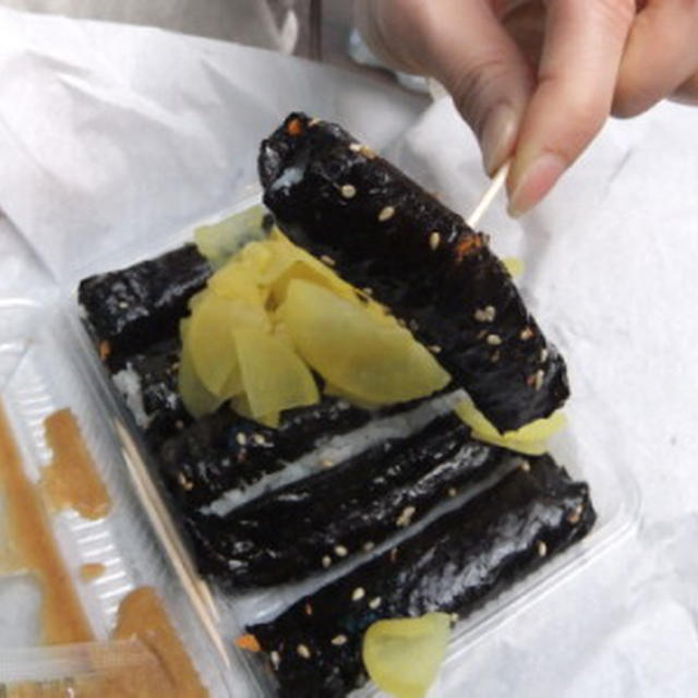 広蔵市場　麻薬キンパ