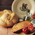 Pan con tomate　パン　コン　トマテ