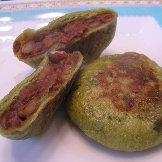 ウズラ豆の味噌トマト煮で・・・抹茶のお焼き