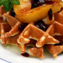 Fluffy Waffles with Apple and Cranberriesりんごとクランベリーのせ、ふわふわワッフル