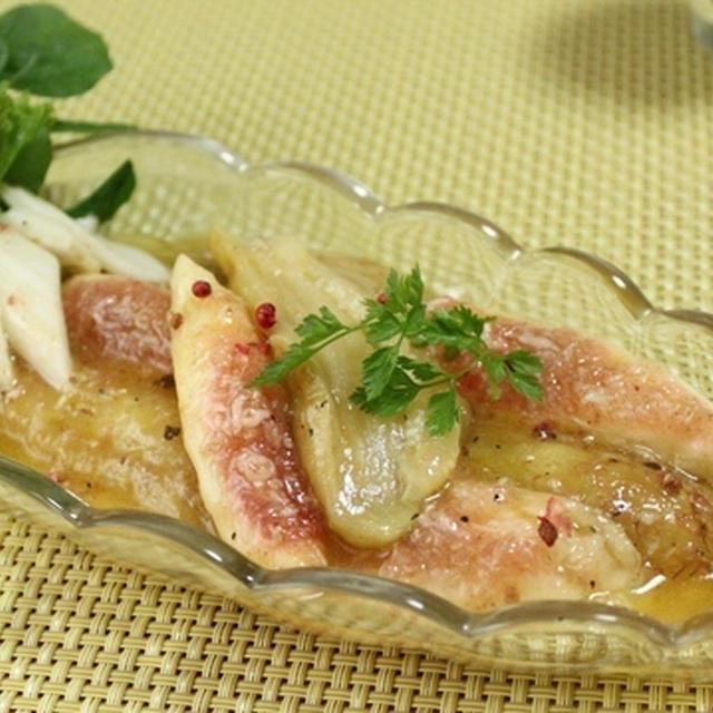 ■イチヂクと焼きナスの白バルサミコマリネ　