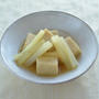 ふきの代わりに下ごしらえ不要。セロリの茎と高野豆腐の煮物