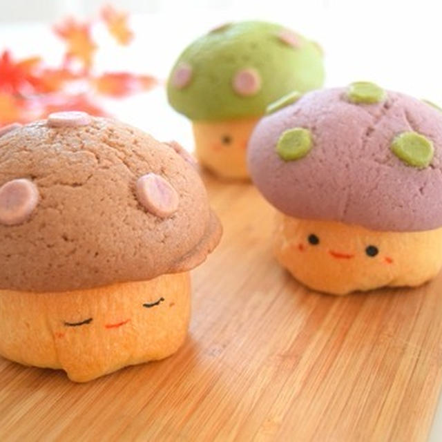 もこもこ♪きのこメロンパン。どんぐりと小鳥のピアス。