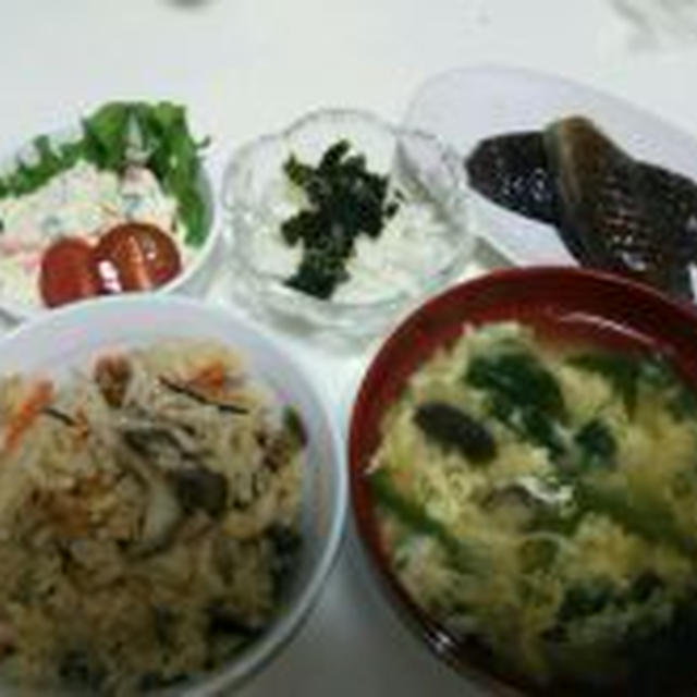 炊き込みご飯と、若鶏の燻製・・・☆(*´∀｀*)