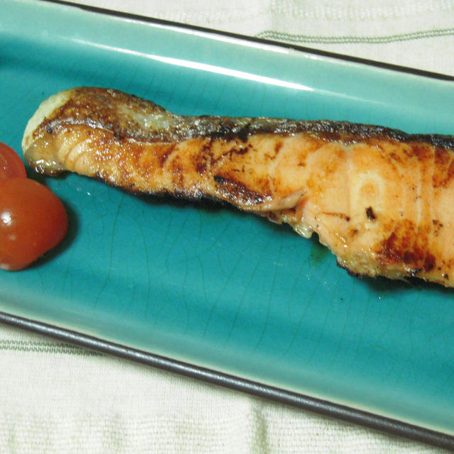 鮭の塩麹漬け焼き