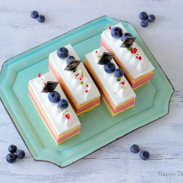グリオットのスクエアケーキ♪