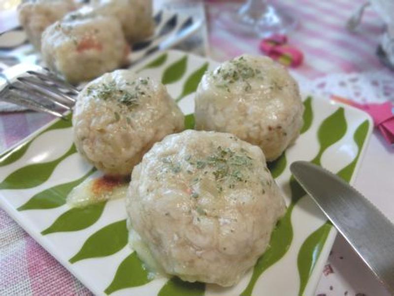 鶏むねで肉感いっぱい♪　トマト入りイタリアンシュウマイ