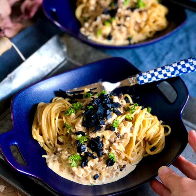 芳醇風味がたまらない〜っ！簡単なのにお店みたいな味わい【ポルチーニのクリームパスタ﻿ なんちゃってトリュフトッピング﻿】