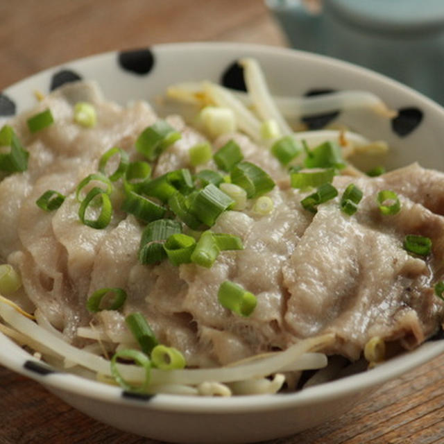 電子レンジで簡単・豚もやしポン酢