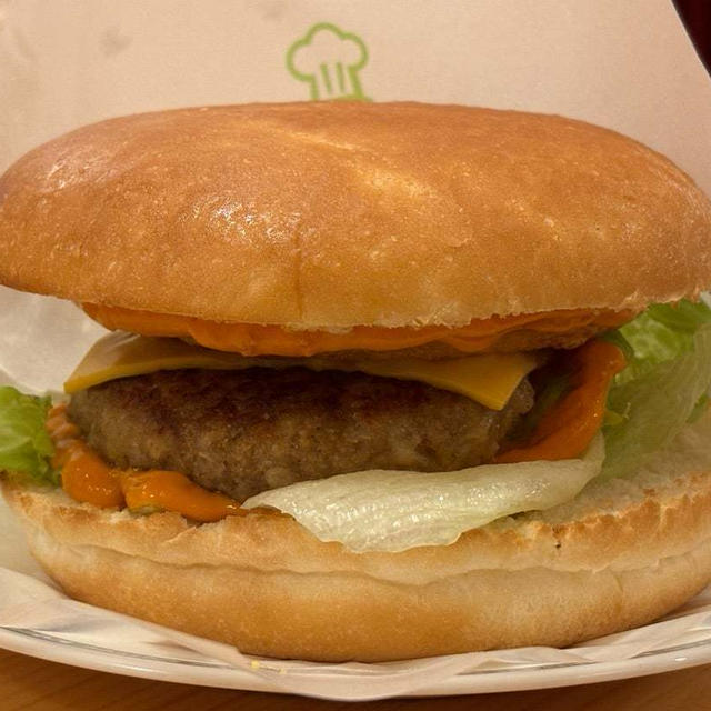 コメダ珈琲店でお月見バーガー♡