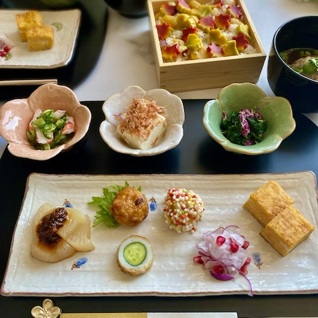 義父を招いて小皿に盛り付けたランチ