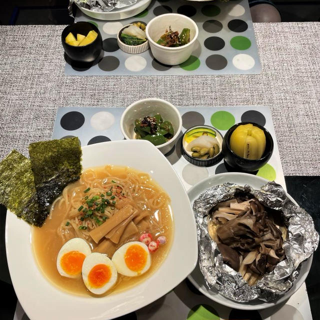 鶏白湯ラーメンの献立